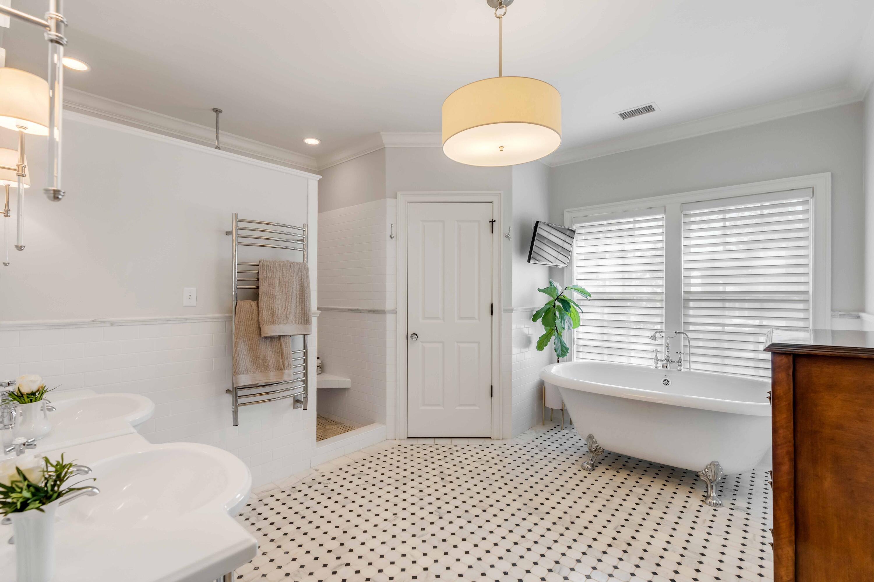 15 Robert Mills Circle Mount Pleasant, SC 29464 - Photo 14 of 67 Primary Bath