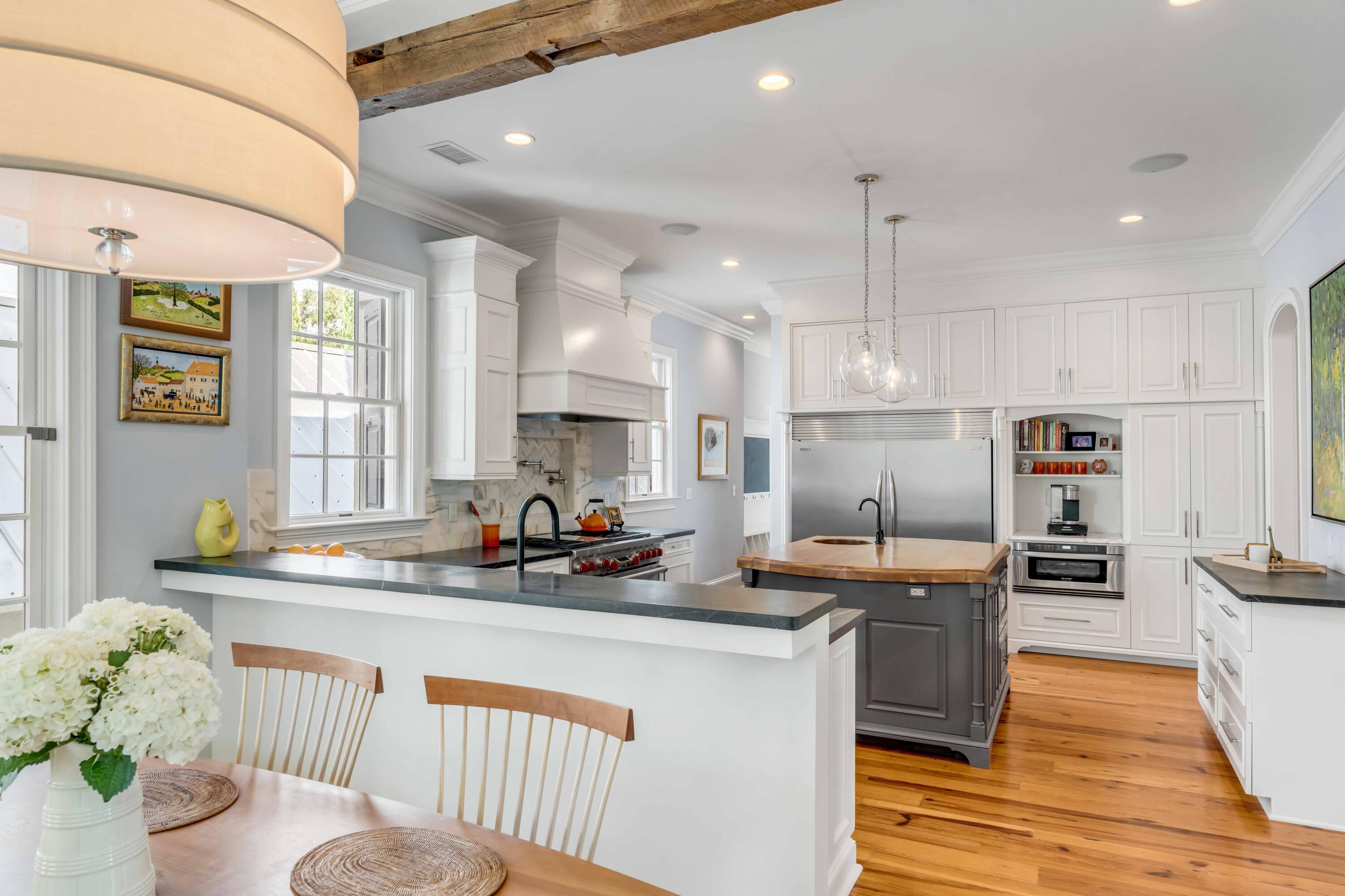 15 Robert Mills Circle Mount Pleasant, SC 29464 - Photo 8 of 67 Kitchen