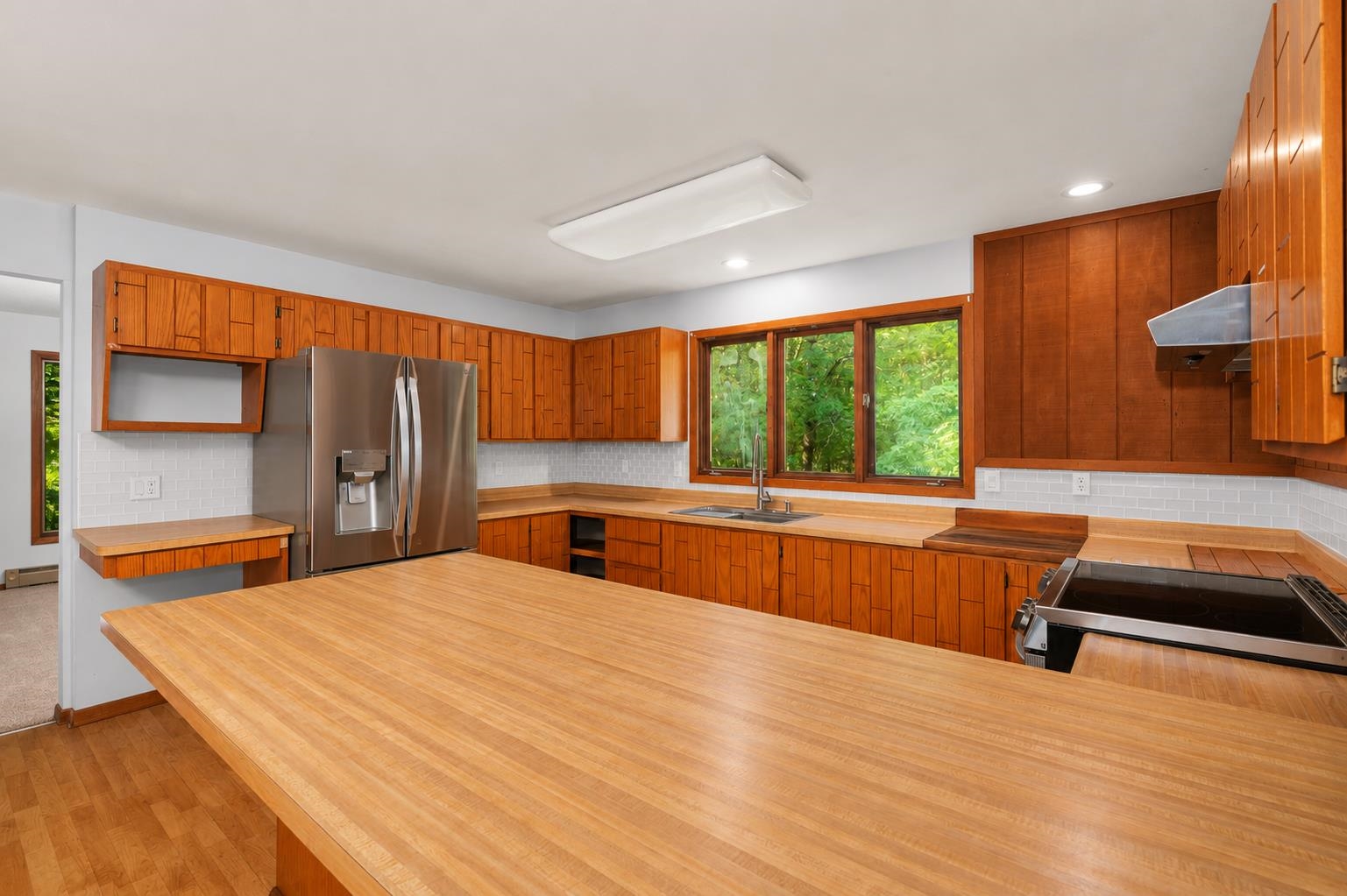 W10020 Olson Road Poynette, WI 53955 - Photo 7 of 22