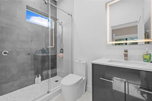 $7,500 | 17900 Southwest 149th Avenue, Miami, FL 33187