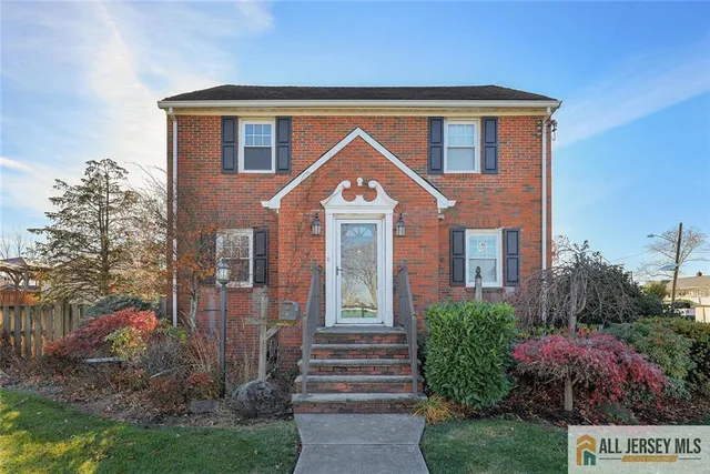 $750,000 | 245 Carteret Avenue, Carteret, NJ 07008