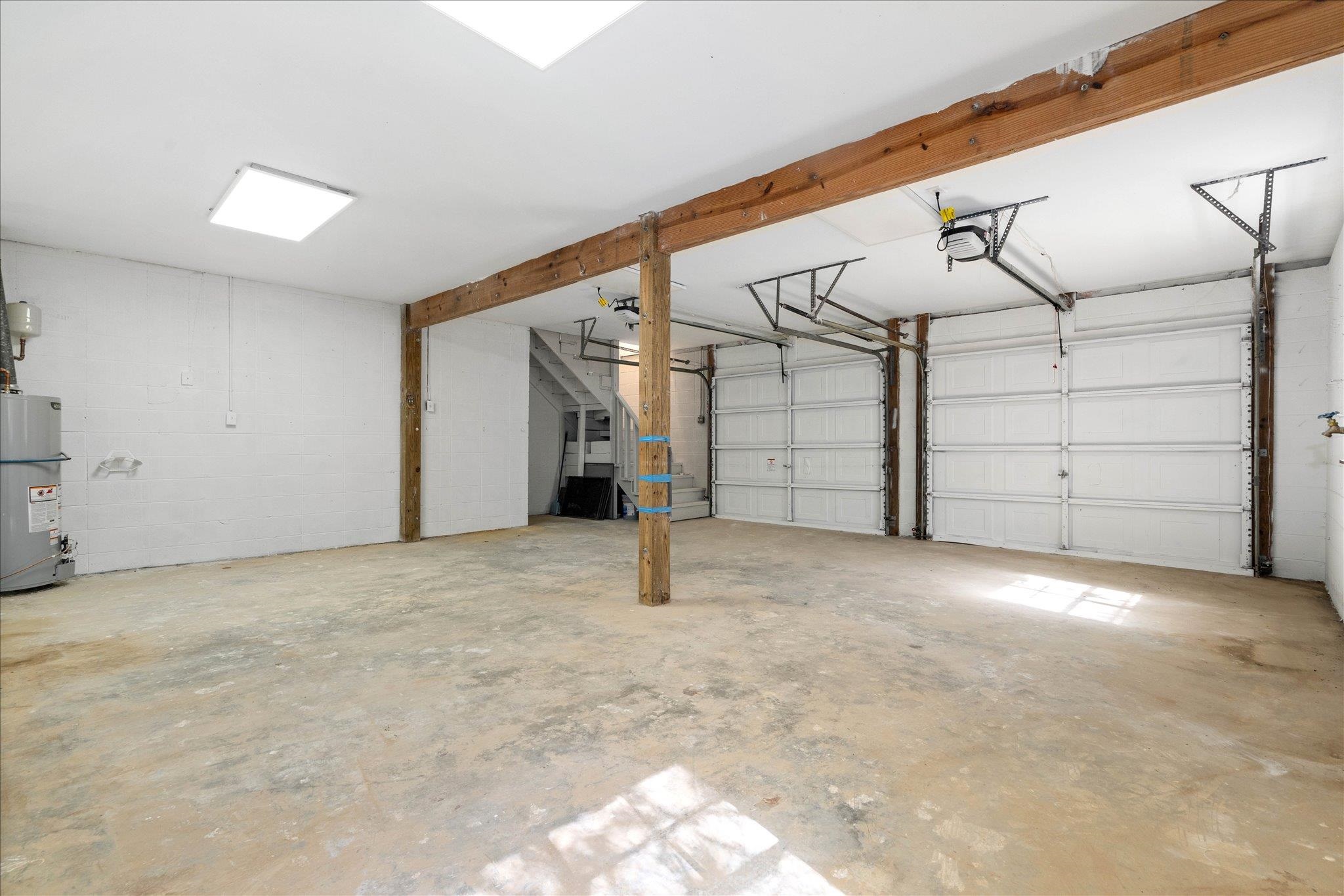 141 Sara Avenue South Daphne, AL 36527 - Photo 25 of 28 Garage