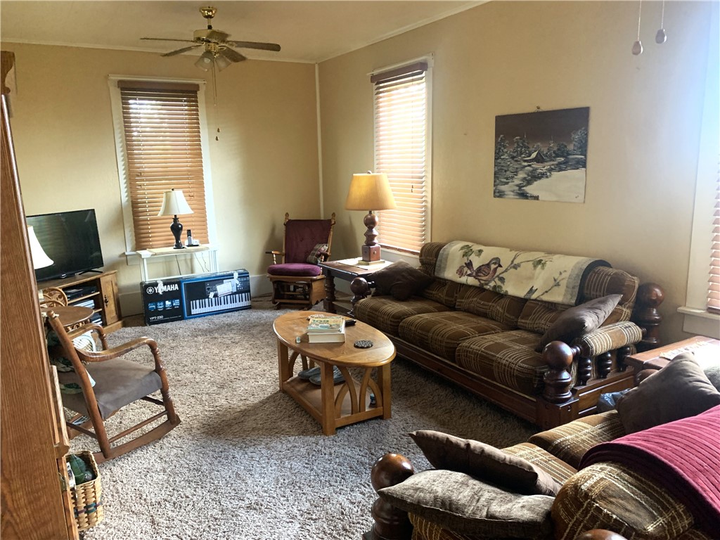 179 North 2000 East Road Rosamond, IL 62083 - Photo 8 of 13