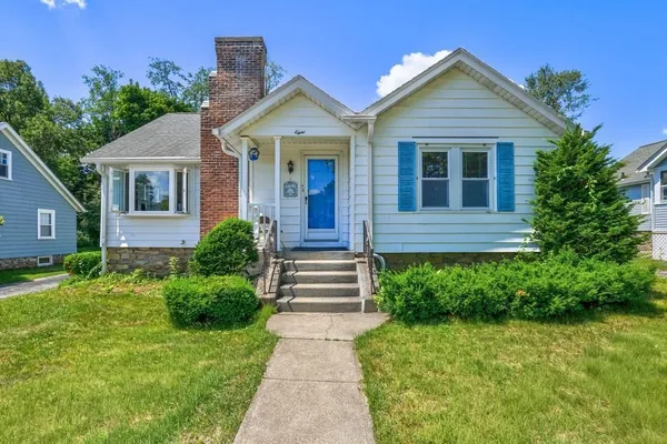 $384,900 | 8 Knowles Road, Worcester, MA 01602