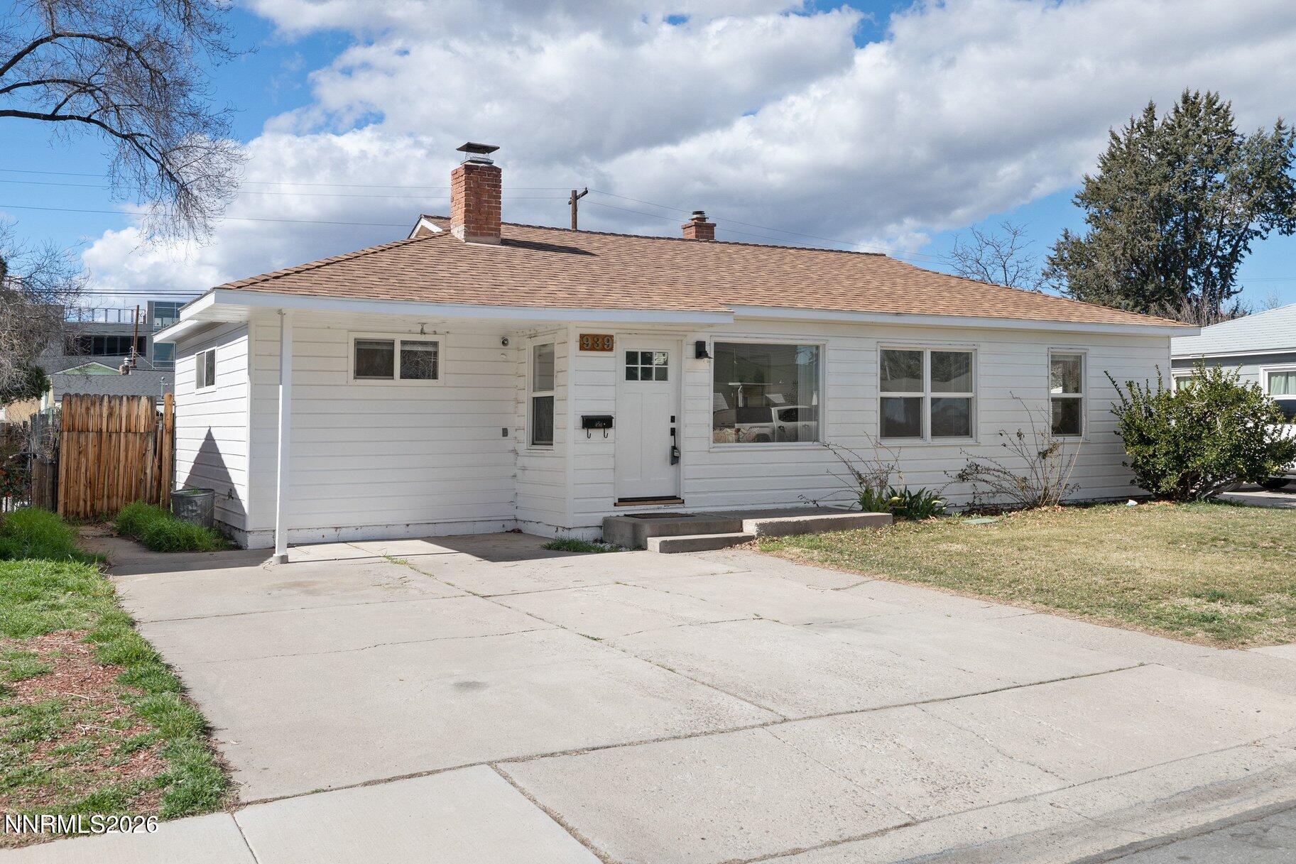 939 Bates Avenue Reno, NV 89502 - Photo 1 of 38 002_939bates-3_556