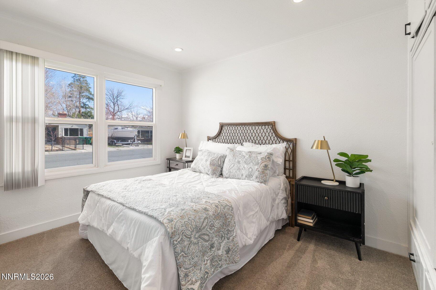 939 Bates Avenue Reno, NV 89502 - Photo 11 of 38 015_939bates-16_189
