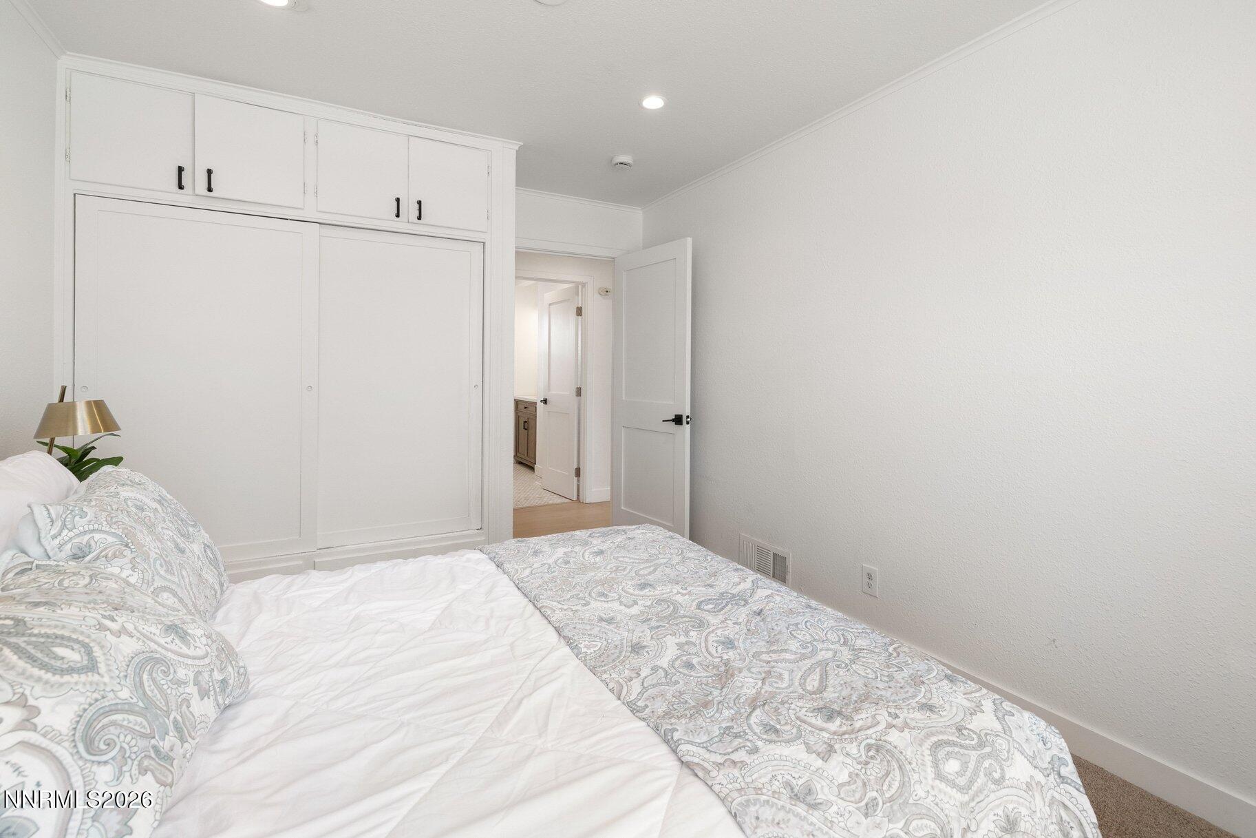 939 Bates Avenue Reno, NV 89502 - Photo 12 of 38 016_939bates-17_788