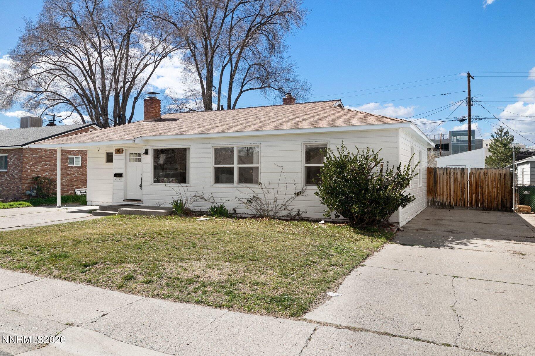 939 Bates Avenue Reno, NV 89502 - Photo 26 of 38 028_939bates_178