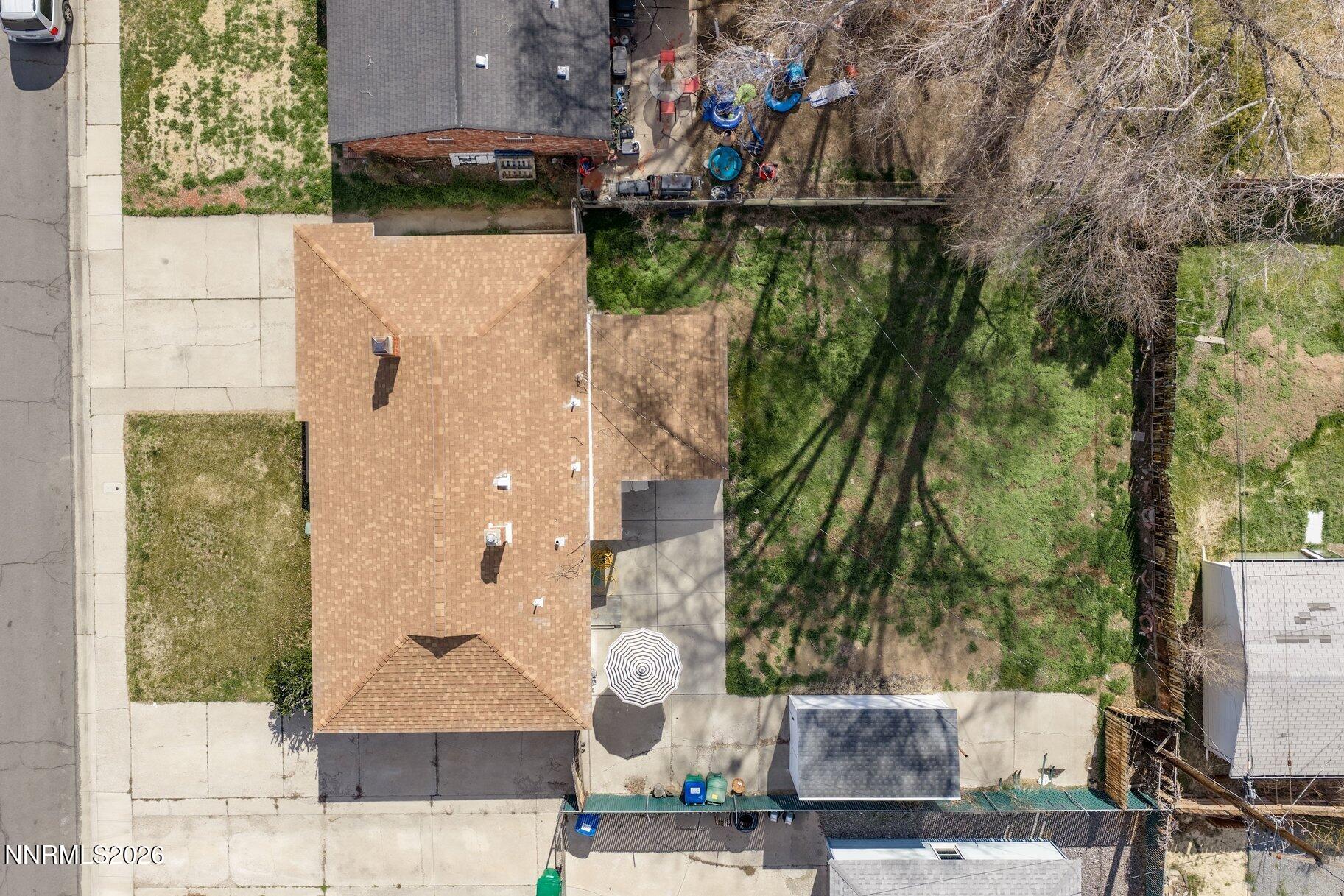 939 Bates Avenue Reno, NV 89502 - Photo 31 of 38 031_939batesdrone-4_531