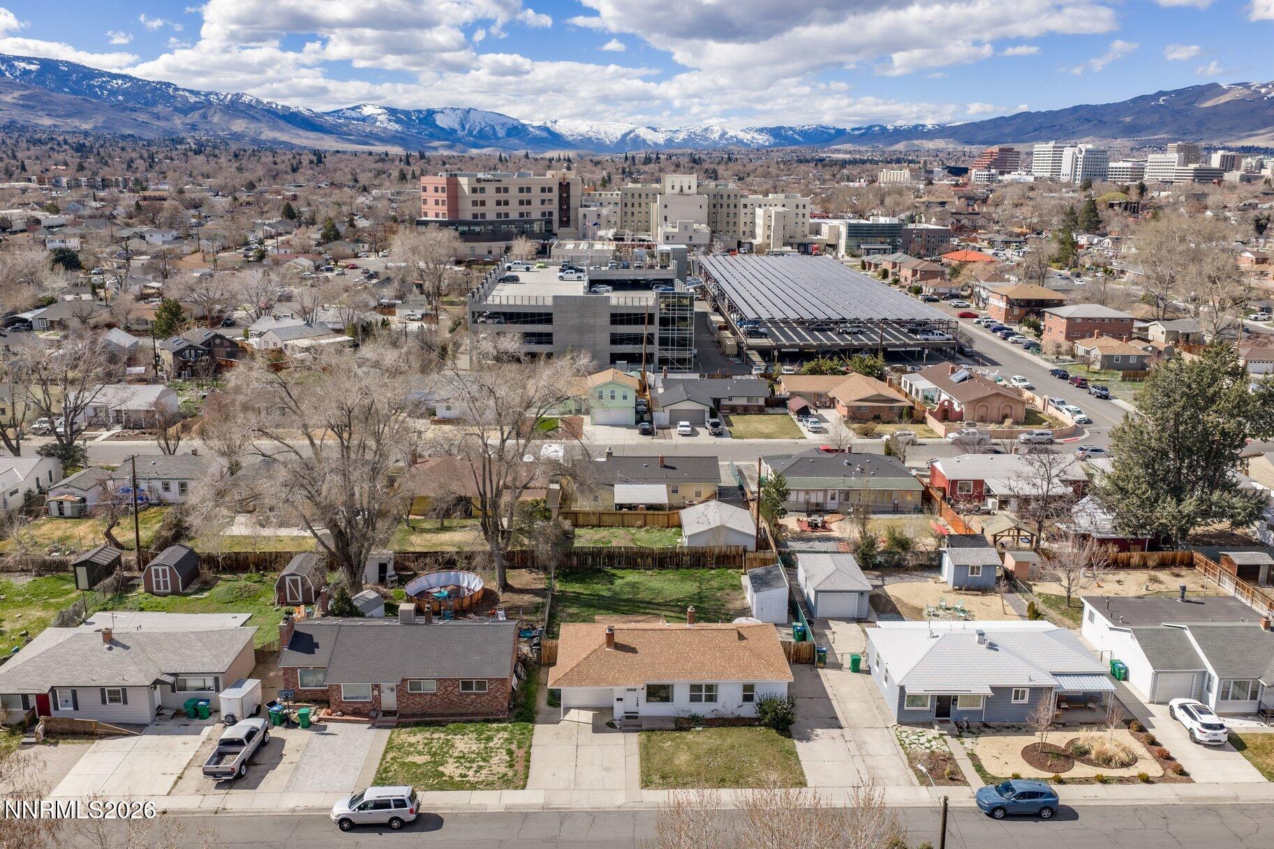 939 Bates Avenue Reno, NV 89502 - Photo 33 of 38 033_939batesdrone-6_333
