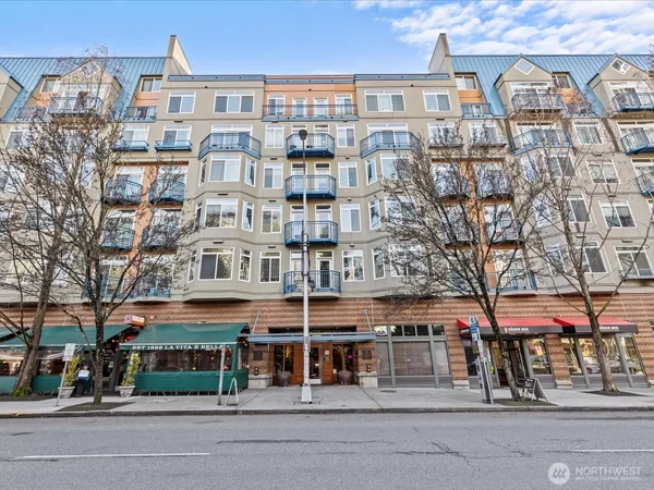 $424,950 | 2415 2nd Avenue, Unit 540, Seattle, WA 98121