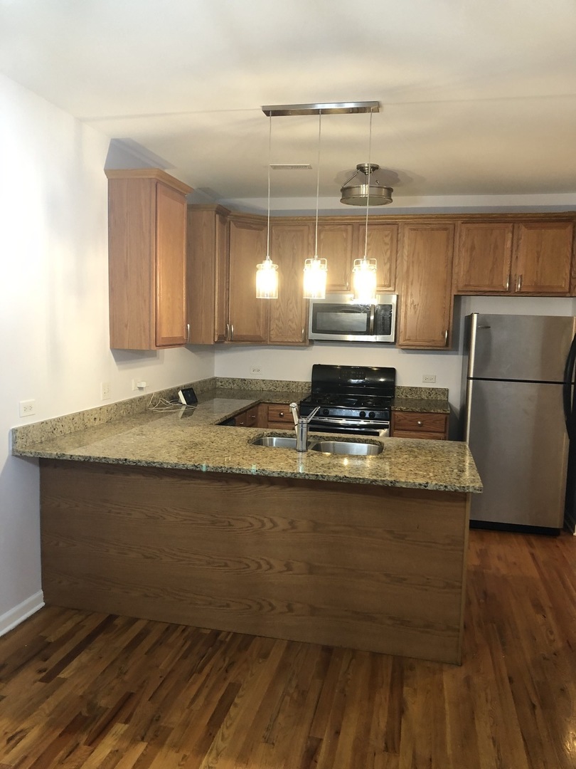 2249 West Monroe Street, Unit 3 Chicago, IL 60612 - Photo 8 of 23