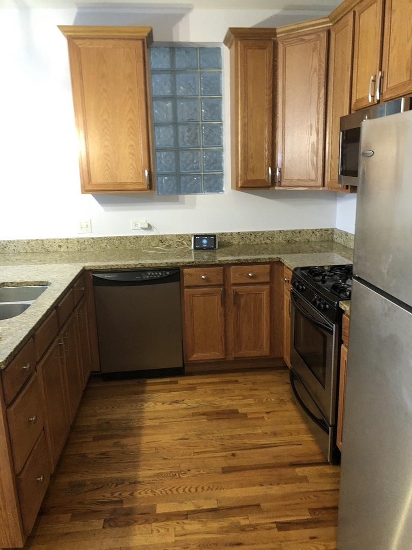 2249 West Monroe Street, Unit 3 Chicago, IL 60612 - Photo 9 of 23