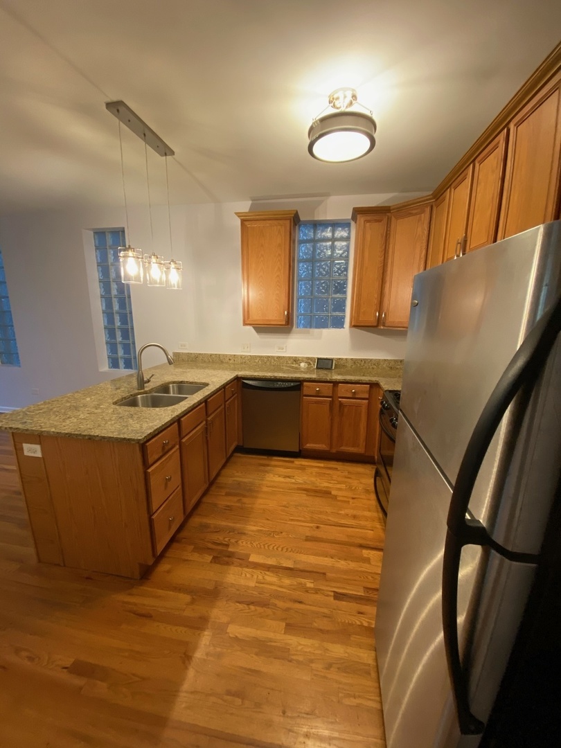 2249 West Monroe Street, Unit 3 Chicago, IL 60612 - Photo 10 of 23
