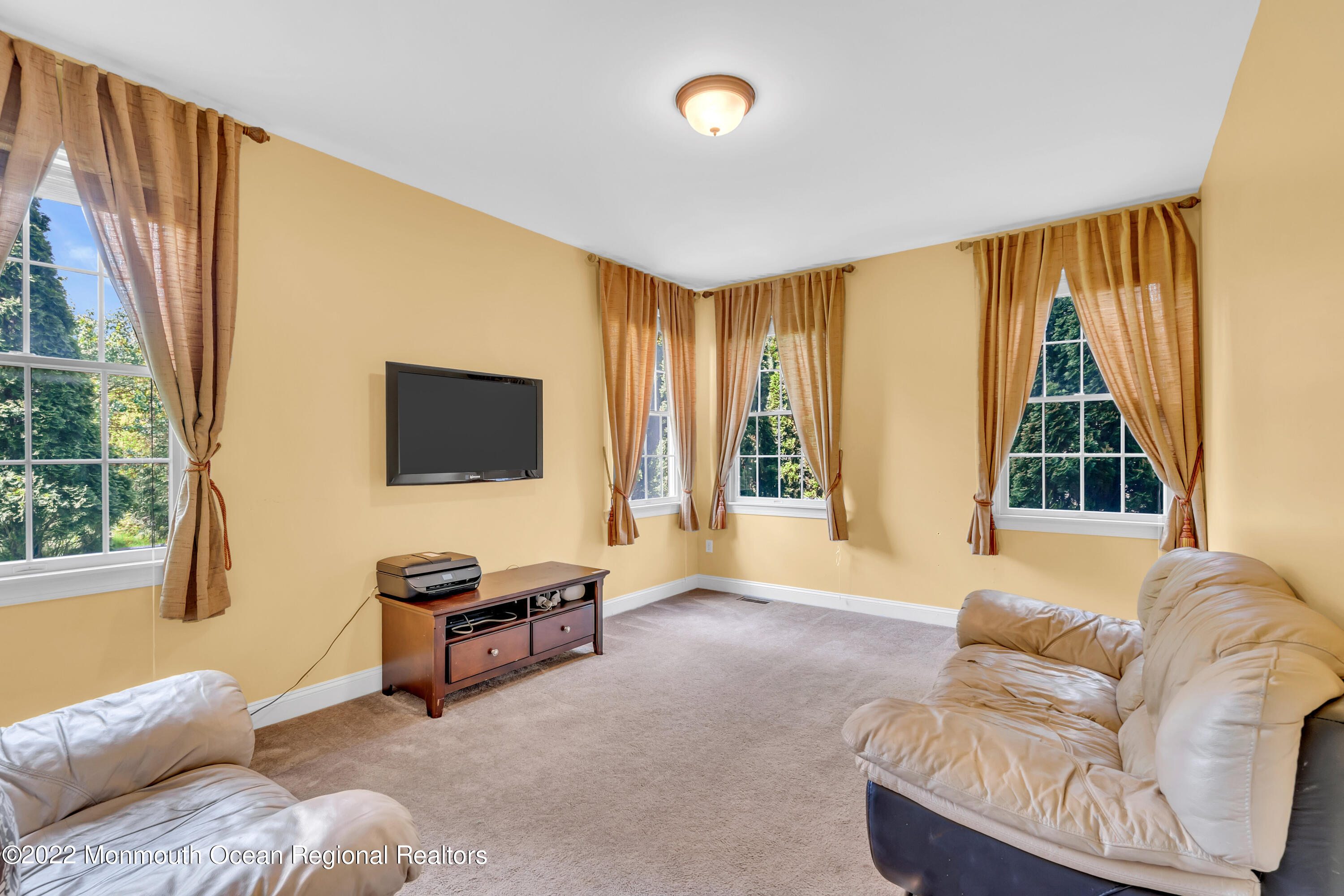 74 Thompson Grove Road Manalapan, NJ 07726 - Photo 13 of 55 021_ev203169