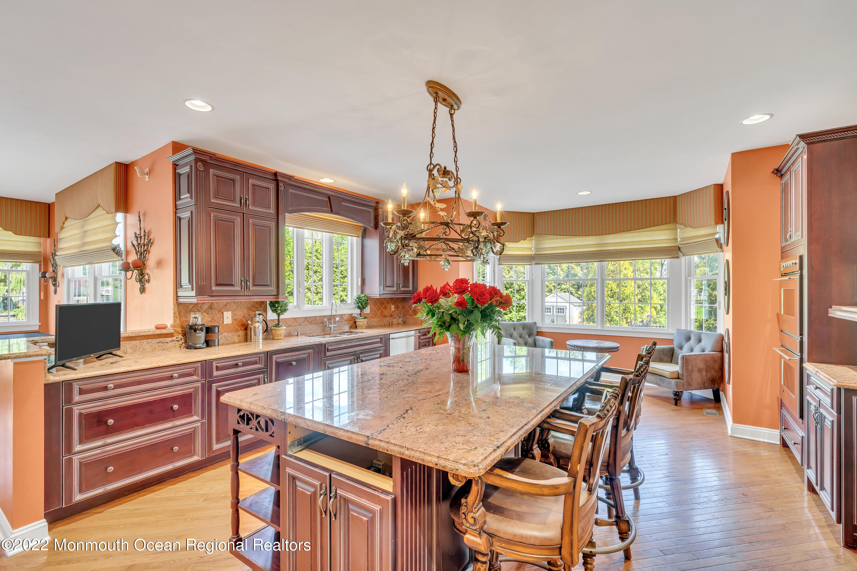 74 Thompson Grove Road Manalapan, NJ 07726 - Photo 22 of 55 037_ev203259