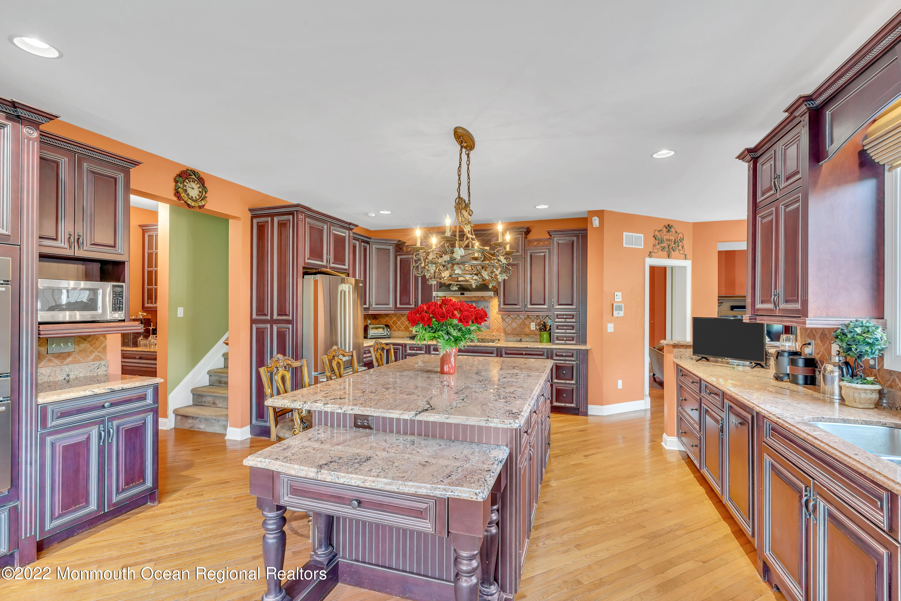 74 Thompson Grove Road Manalapan, NJ 07726 - Photo 24 of 55 039_ev203274