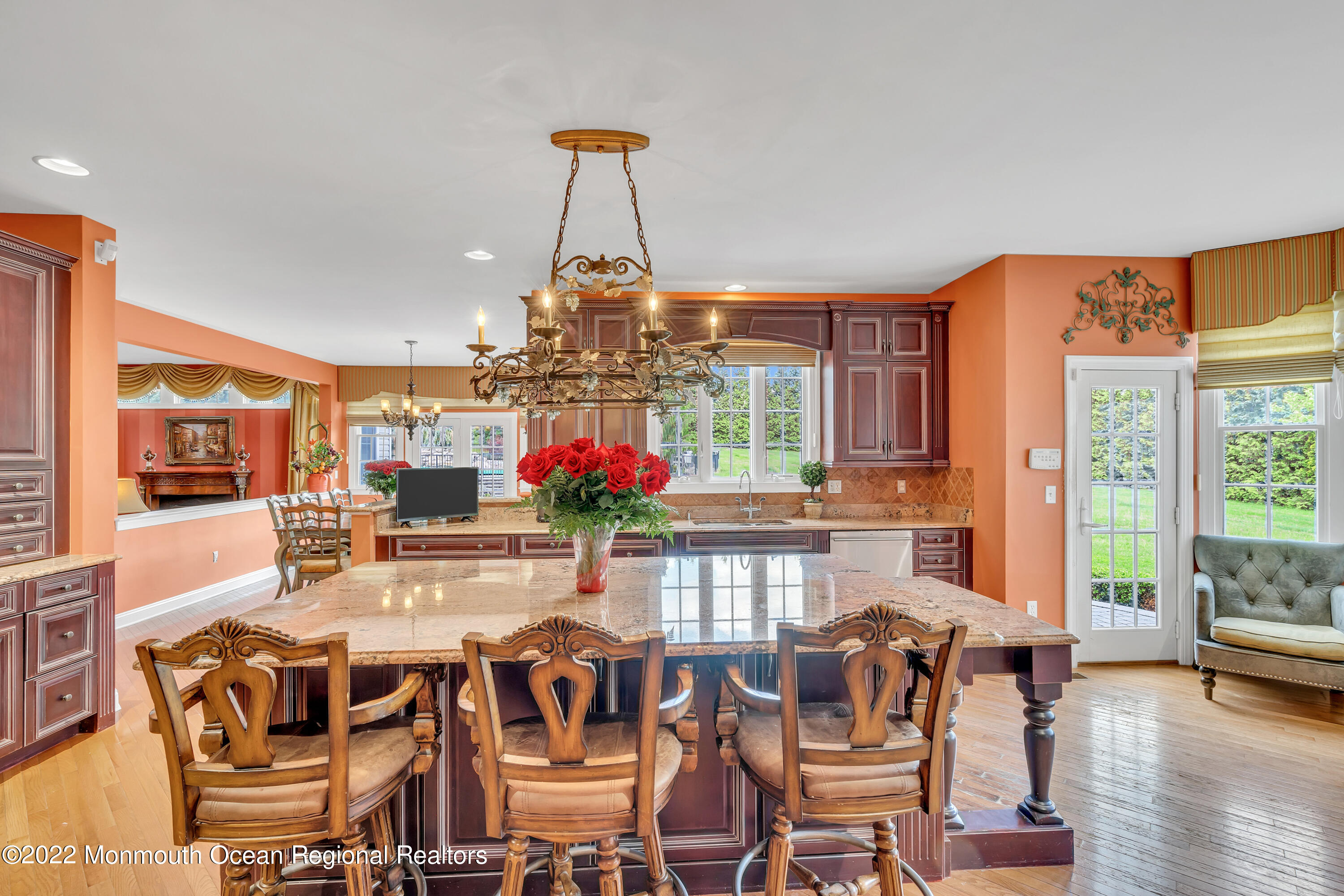 74 Thompson Grove Road Manalapan, NJ 07726 - Photo 26 of 55 041_ev203284