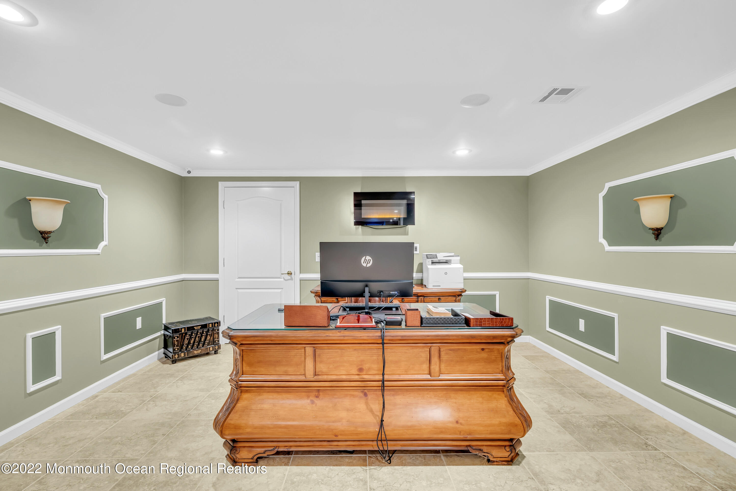 74 Thompson Grove Road Manalapan, NJ 07726 - Photo 48 of 55 030_ev203219