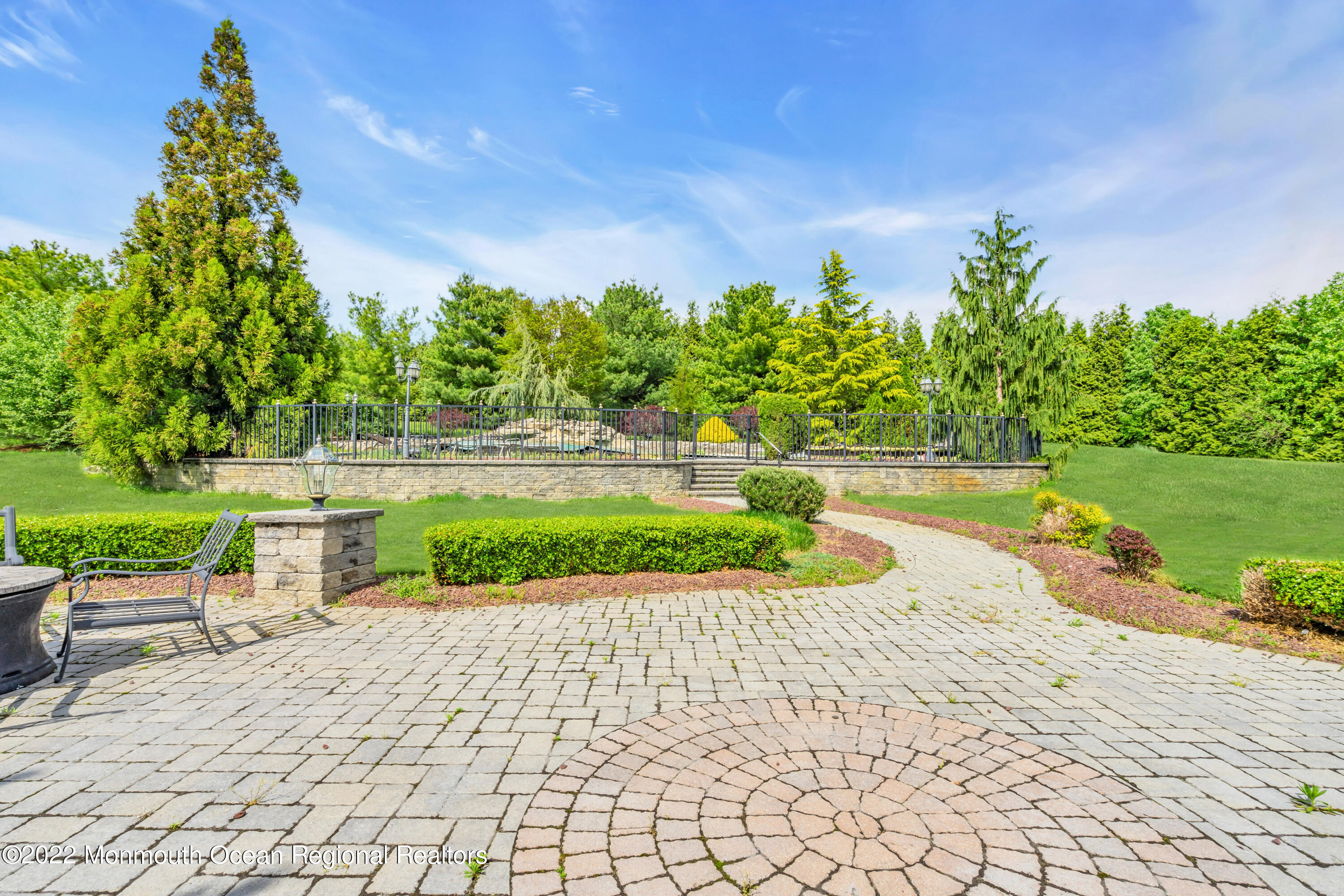 74 Thompson Grove Road Manalapan, NJ 07726 - Photo 49 of 55 062_ev203384-1