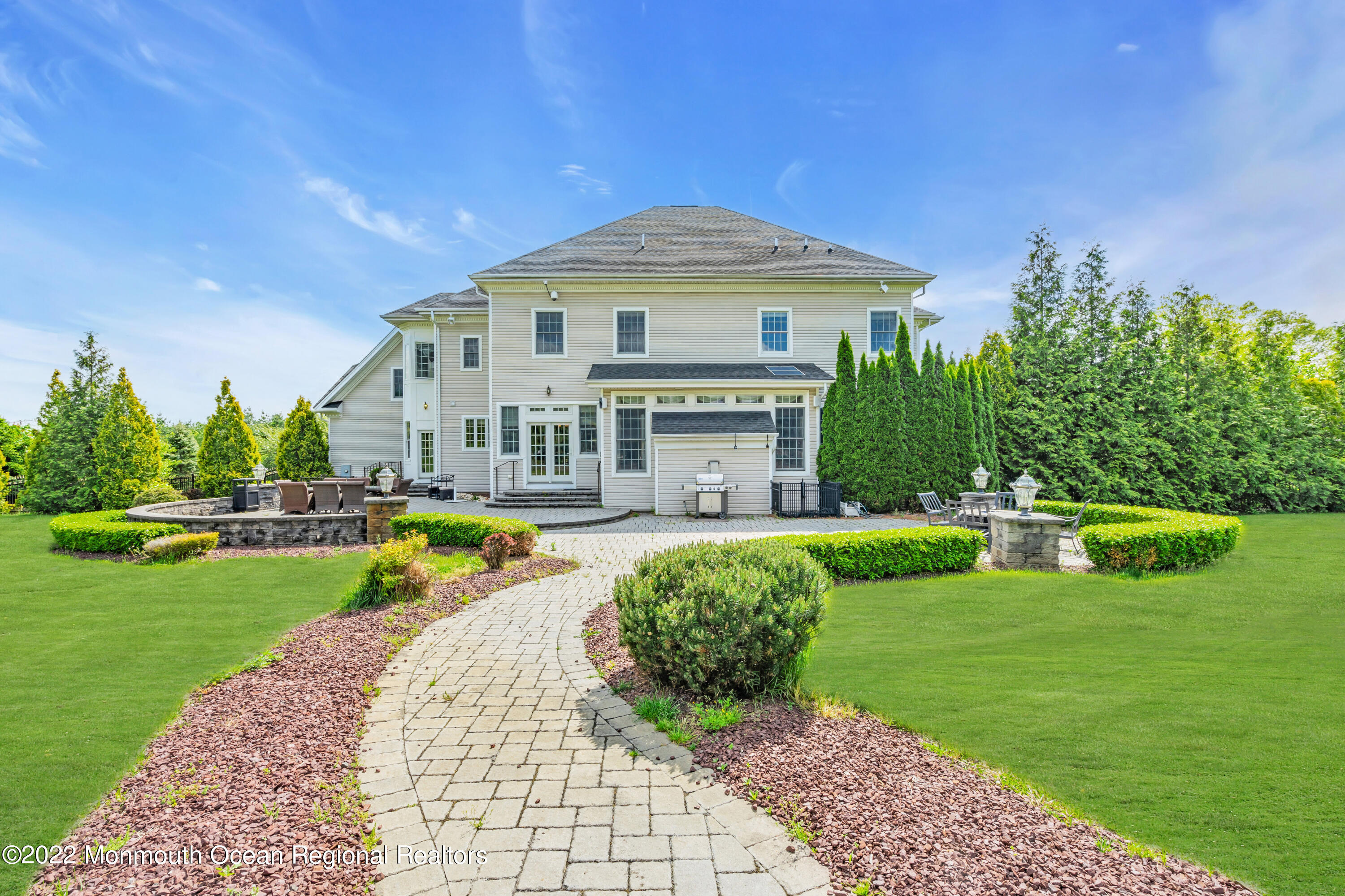 74 Thompson Grove Road Manalapan, NJ 07726 - Photo 52 of 55 066_ev203404-1