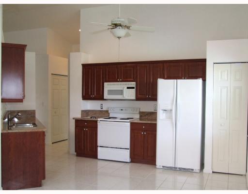 4045 Sea Grape Circle Delray Beach, FL 33445 - Photo 4 of 4 Additional Photo