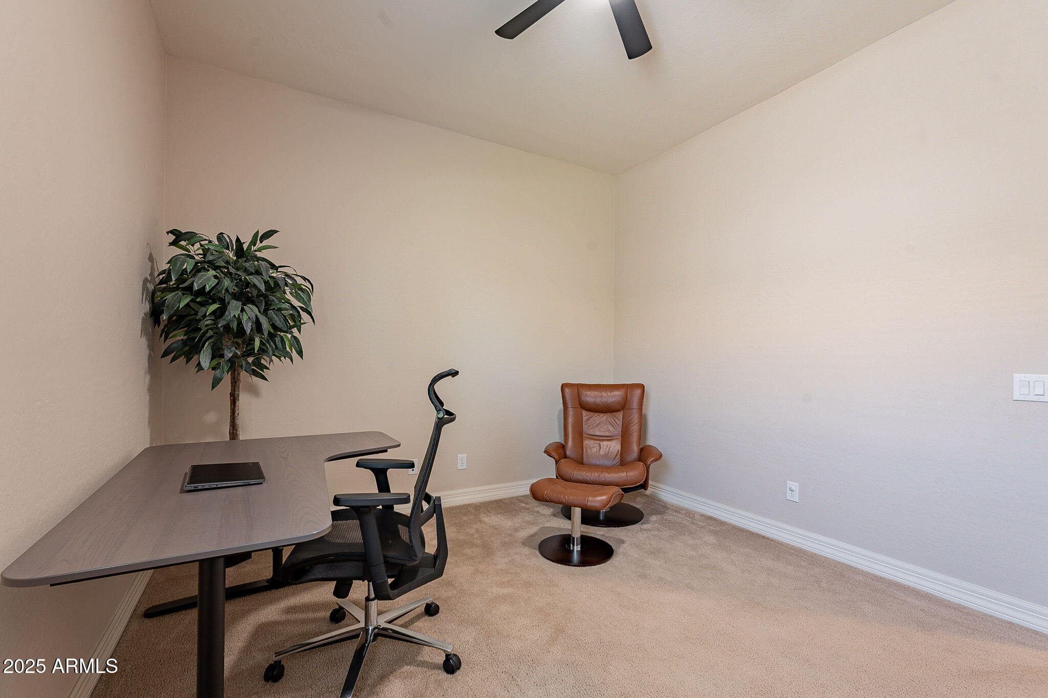 2952 East Warbler Road Gilbert, AZ 85297 - Photo 54 of 81 121-web-or-mls-Warbler-33 (2)