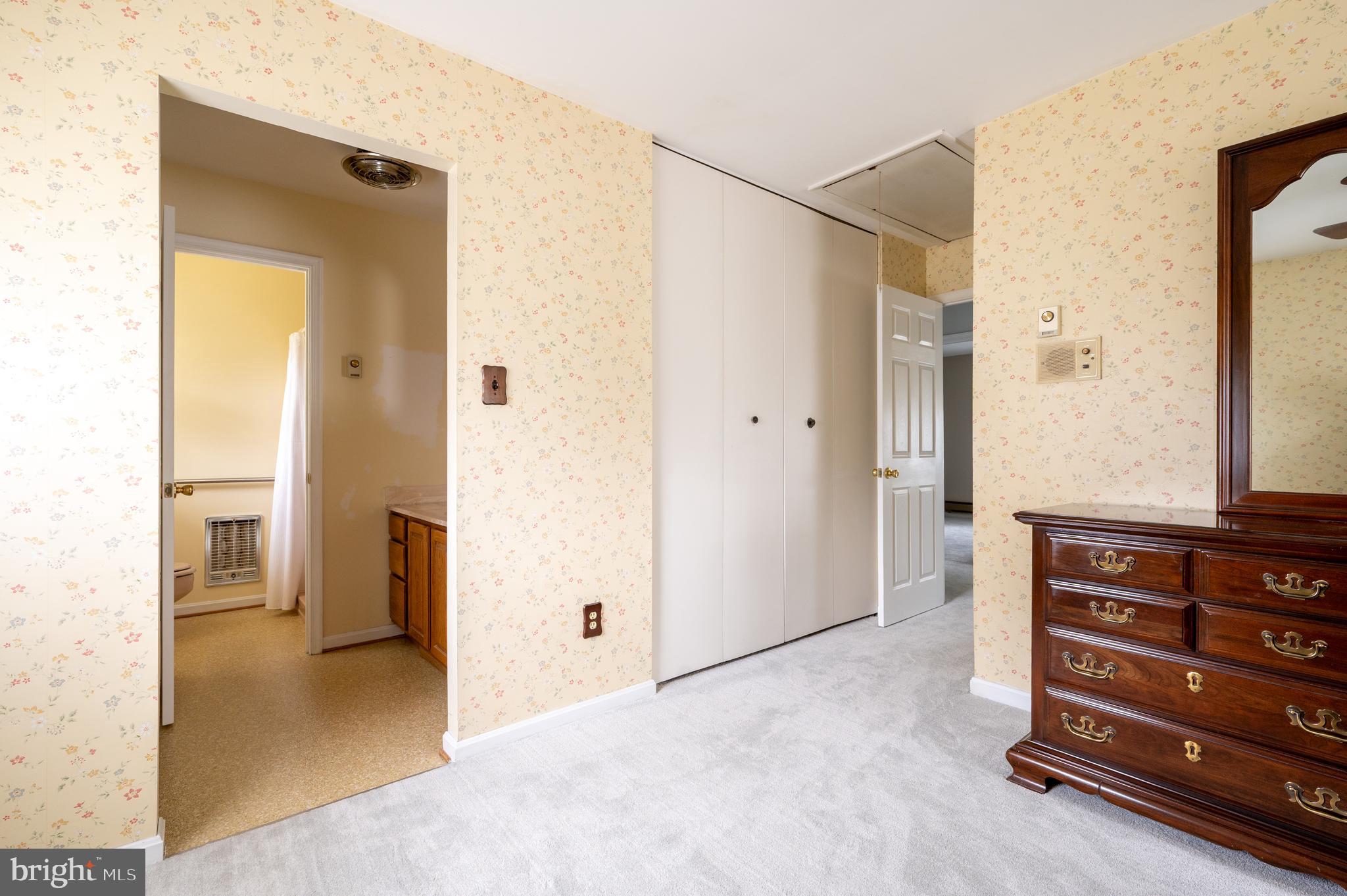 4900 Ilchester Road Ellicott City, MD 21043 - Photo 24 of 42