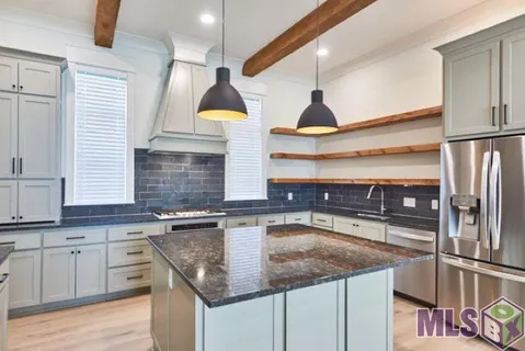 $460,000 | 7529 McMahon Drive, Baton Rouge, LA 70817