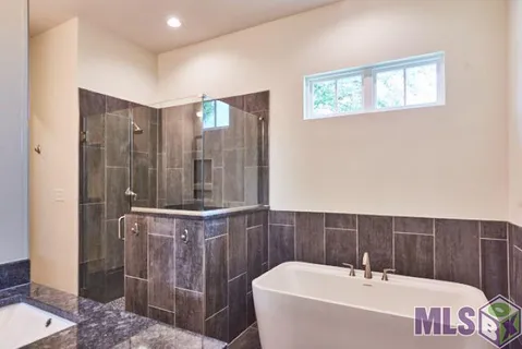 $460,000 | 7529 McMahon Drive, Baton Rouge, LA 70817