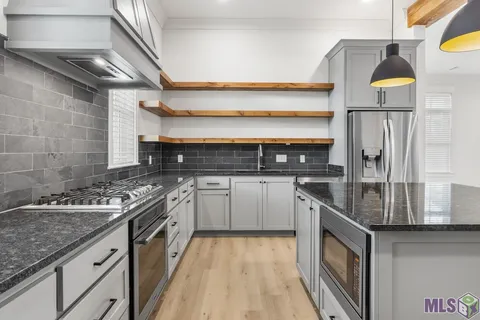 $450,000 | 7529 McMahon Drive, Baton Rouge, LA 70817