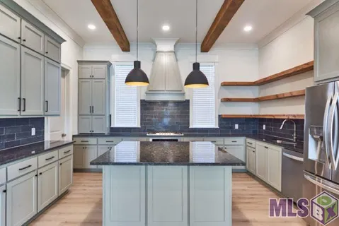 $460,000 | 7529 McMahon Drive, Baton Rouge, LA 70817