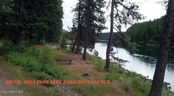 $290,000 | 60317 Highway 200, Clark Fork, ID 83811