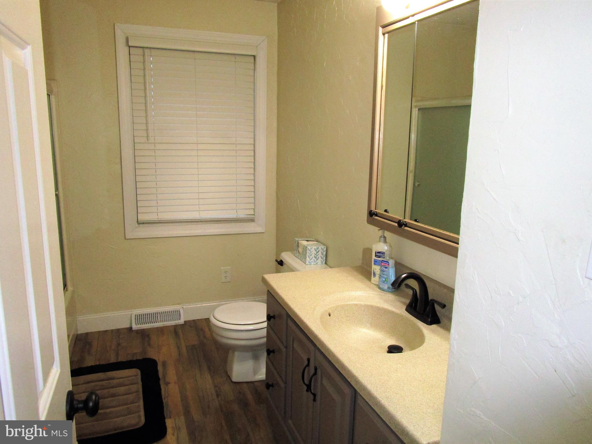 40 Colonial Drive Hanover, PA 17331 - Photo 18 of 29 Gallery Image 18