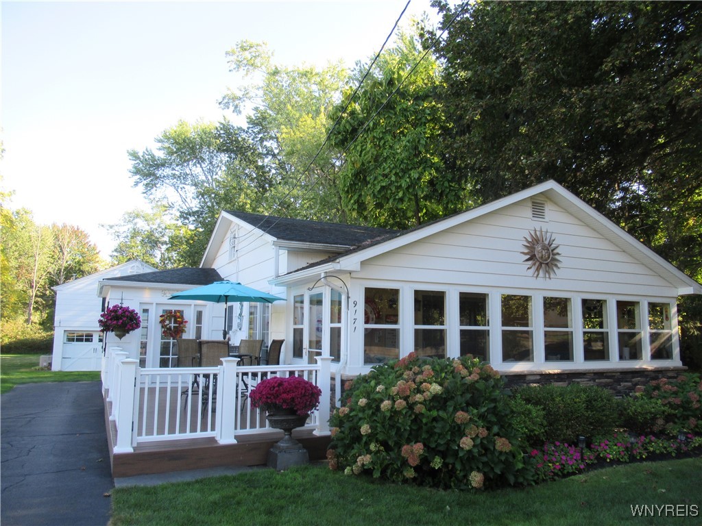 9171 Lake Shore Road Evans, NY 14006 - Photo 1 of 42