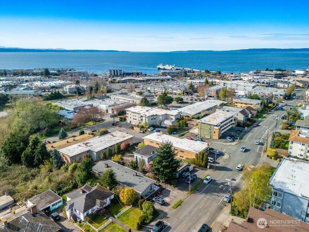 324 3rd Avenue South Edmonds, WA 98020 - Photo 15 of 17