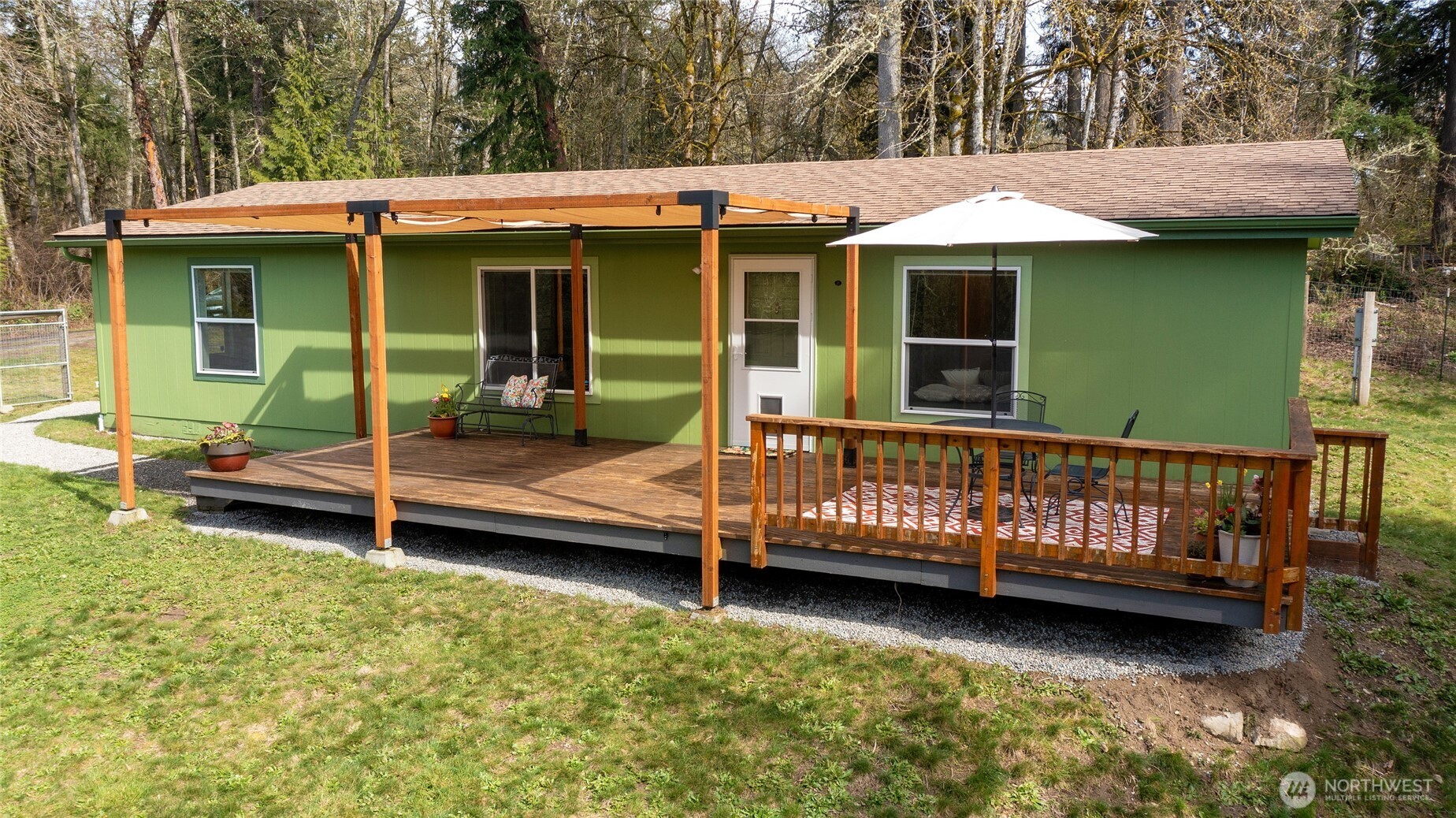 13707 Southwest 244th Street Vashon, WA 98070 - Photo 3 of 30 Gallery Image 3