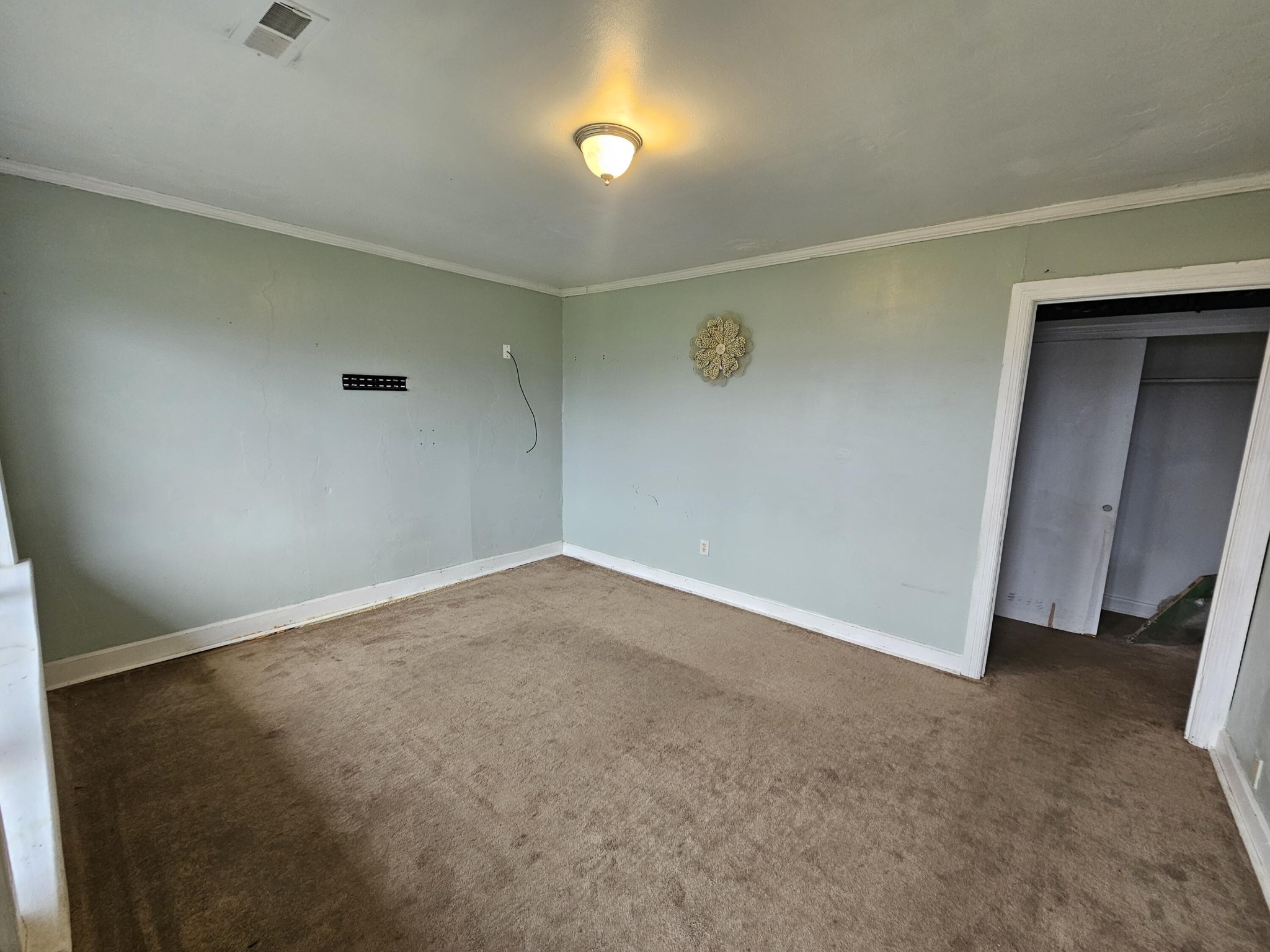740 Railroad Street Northeast Cleveland, TN 37311 - Photo 3 of 14