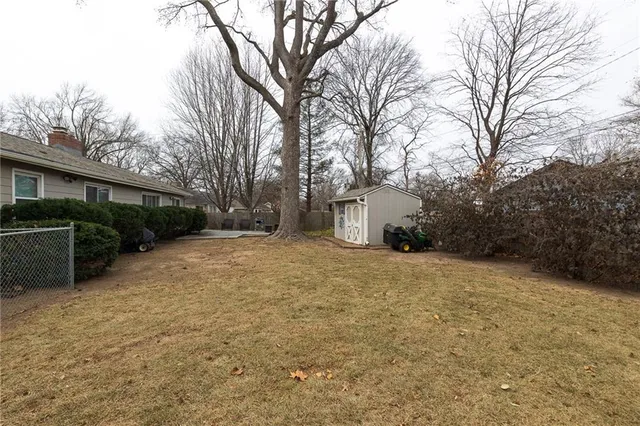 $389,000 | 14 West 109th Street, Kansas City, MO 64114