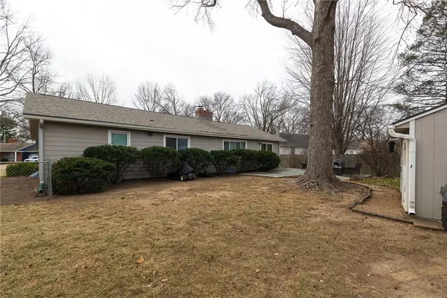 $389,000 | 14 West 109th Street, Kansas City, MO 64114