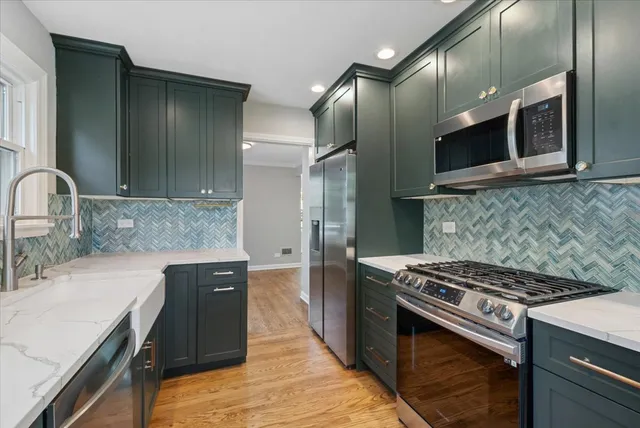 $679,900 | 617 South Madison Avenue, La Grange, IL 60525