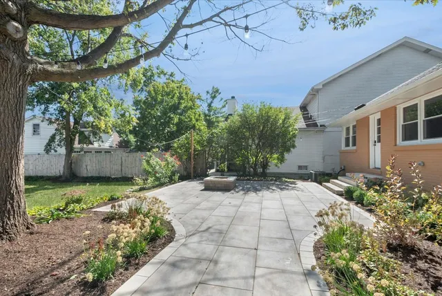 $679,900 | 617 South Madison Avenue, La Grange, IL 60525