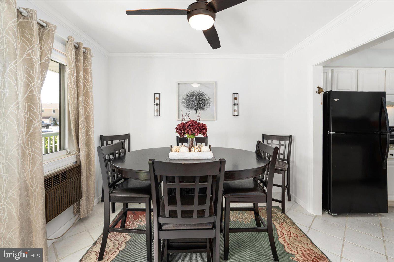 714 Mooring Road, Unit C105 Ocean City, MD 21842 - Photo 7 of 36 Dining area with ceiling fan