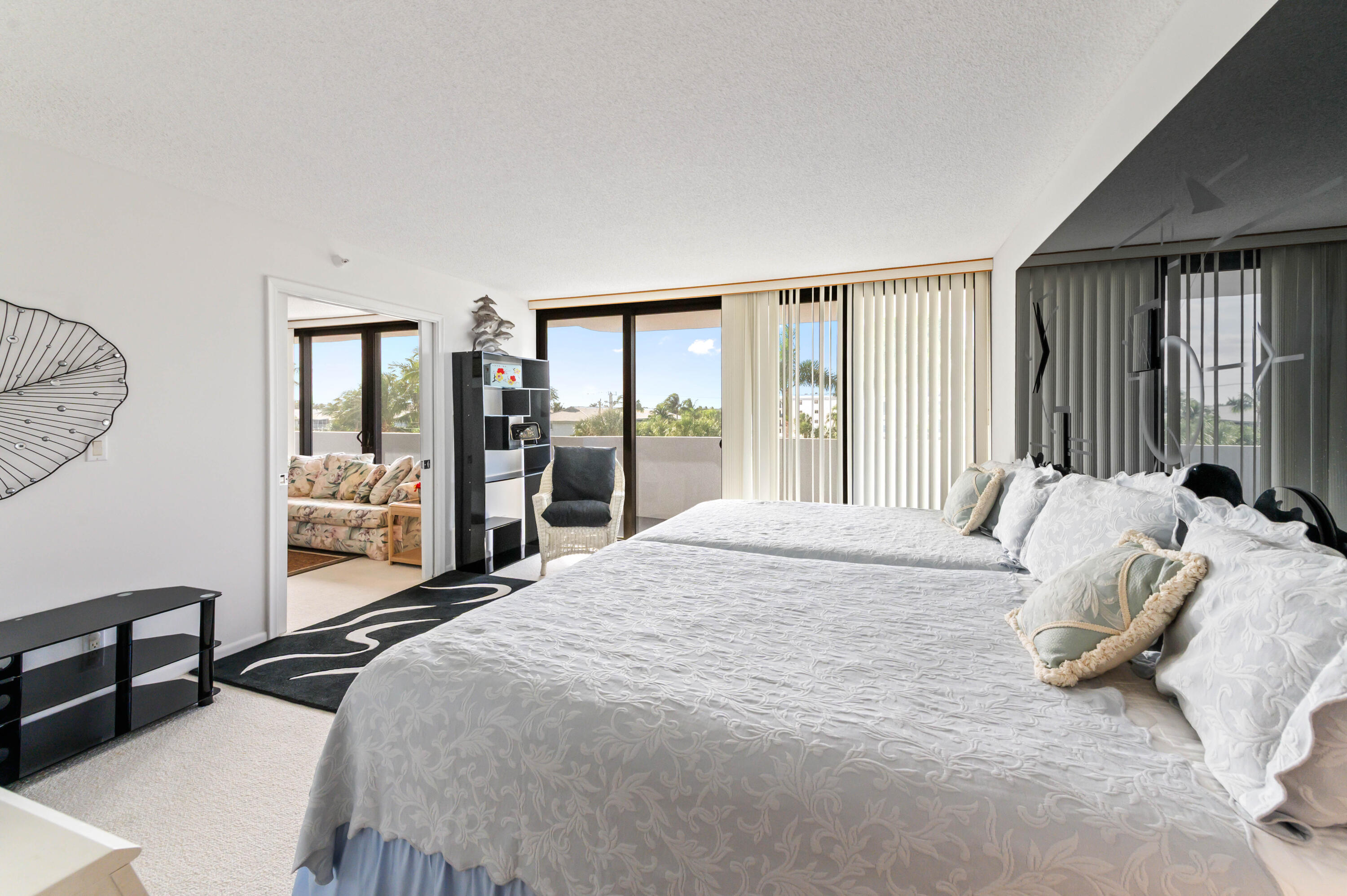 2600 South Ocean Boulevard, Unit 3E Boca Raton, FL 33432 - Photo 26 of 56 Guest Bedroom