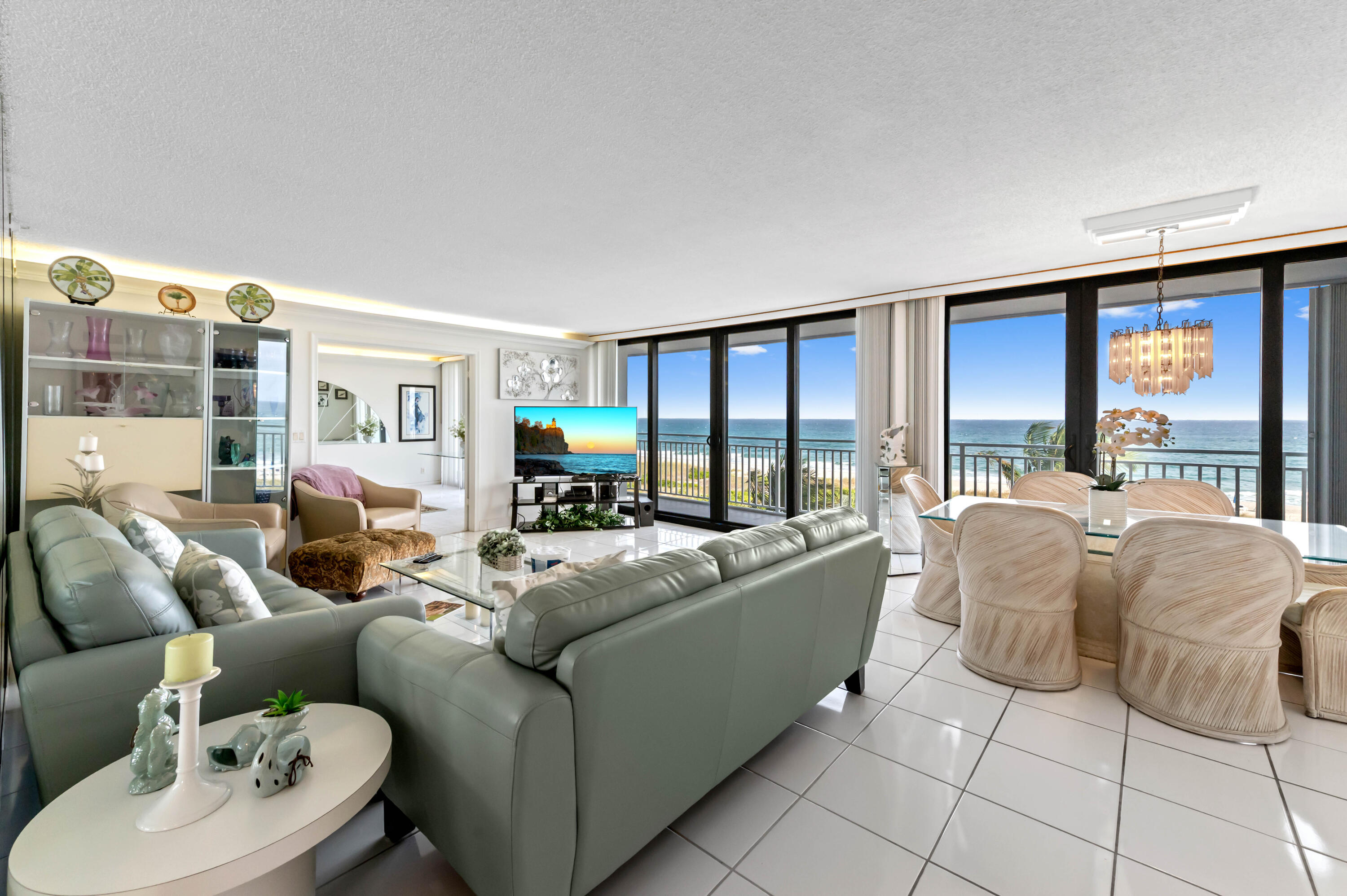 2600 South Ocean Boulevard, Unit 3E Boca Raton, FL 33432 - Photo 4 of 56 Living On The OCEAN