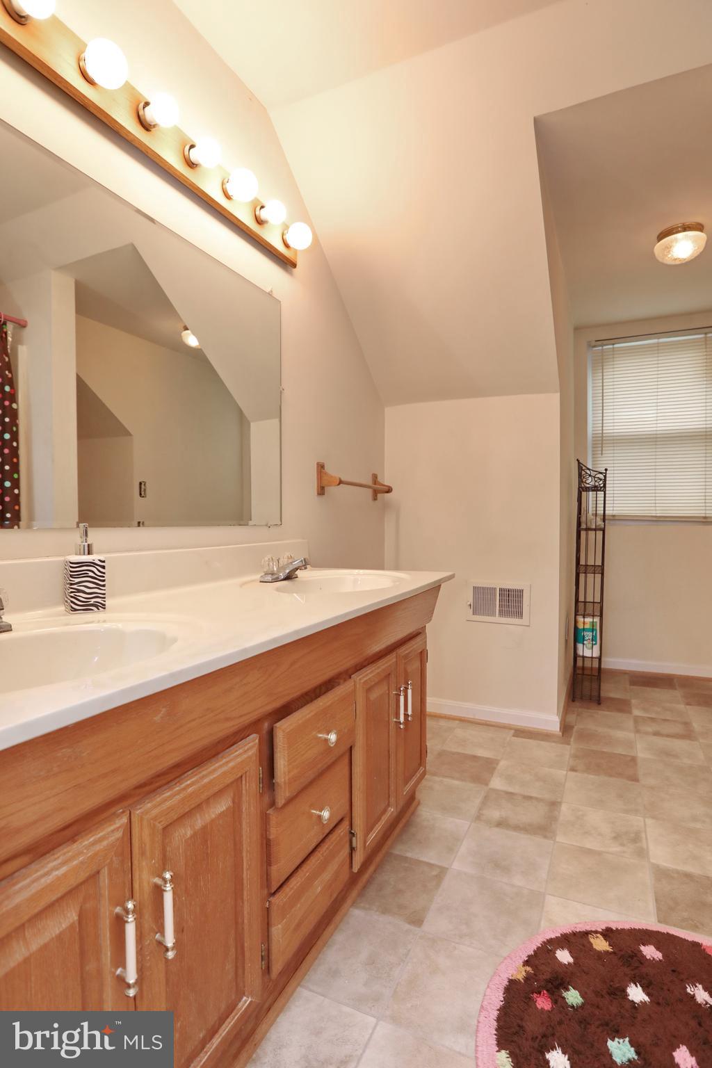 2104 Tram Road Waldorf, MD 20601 - Photo 24 of 39