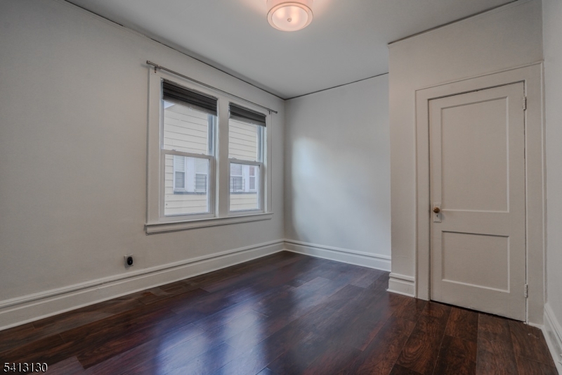 172 Goldsmith Avenue Newark, NJ 07112 - Photo 12 of 14