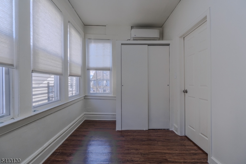 172 Goldsmith Avenue Newark, NJ 07112 - Photo 13 of 14