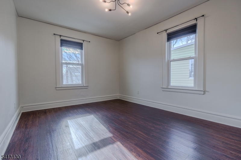 172 Goldsmith Avenue Newark, NJ 07112 - Photo 10 of 14