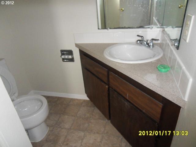 7255 Southwest Sorrento Road Beaverton, OR 97008 - Photo 14 of 16 Gallery Image 14